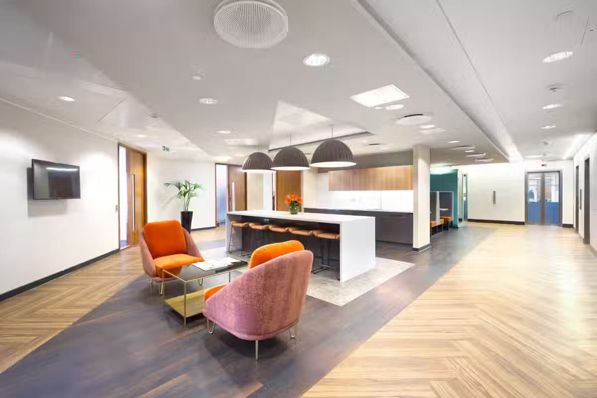 Serviced office space at 75 King William Street, London, EC4